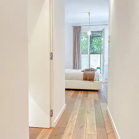 Montenapoleone Luxury アパート