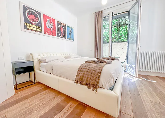 Montenapoleone Luxury Mediolan