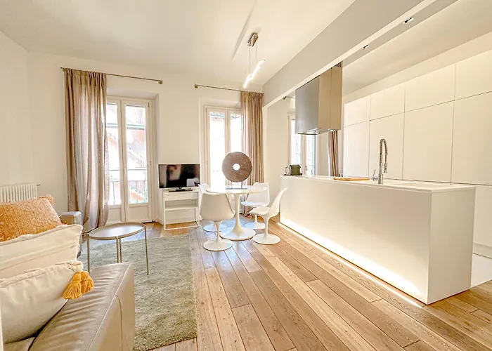 Montenapoleone Luxury Apartament Mediolan